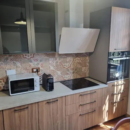 Tra Il Mare E I Monti * San Remo