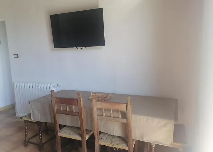 Tra Il Mare E I Monti