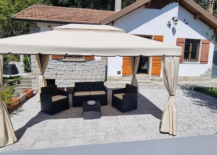 Tra Il Mare E I Monti * San Remo