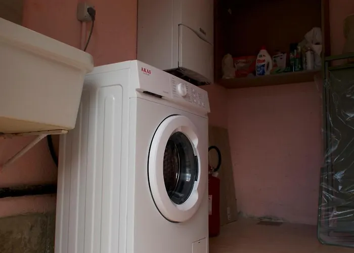 Tra Il Mare E I Monti Hébergement de vacances *