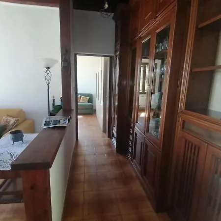 Tra Il Mare E I Monti