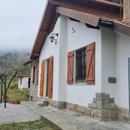 Tra Il Mare E I Monti سانريمو