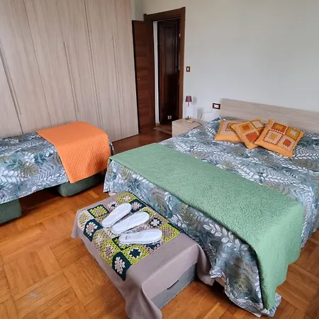 Tra Il Mare E I Monti Holiday home *