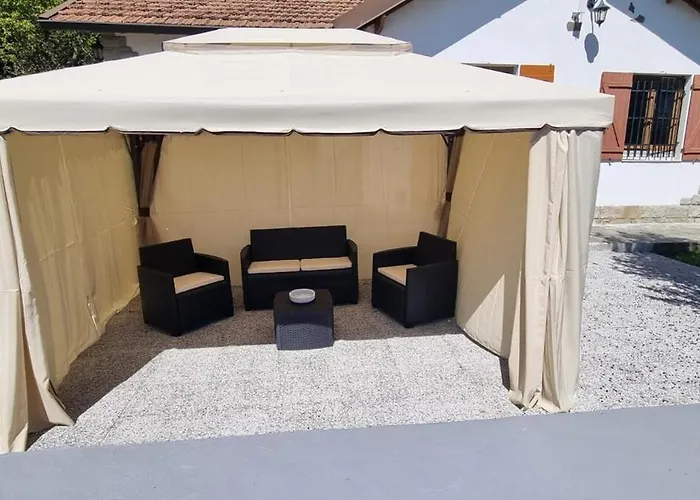 Tra Il Mare E I Monti Holiday home *