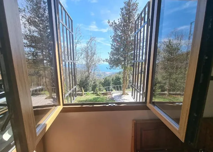 Tra Il Mare E I Monti Holiday home *