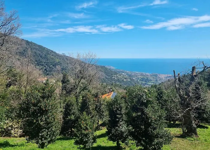 Tra Il Mare E I Monti Holiday home