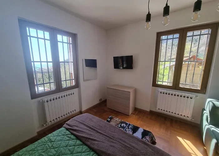 Tra Il Mare E I Monti 度假居 *